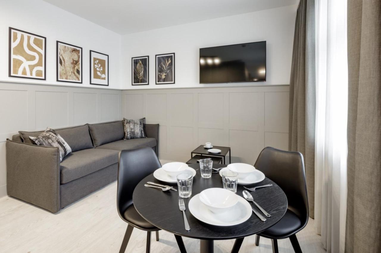 Apartamenty L11, Limanowskiego Poznań Esterno foto