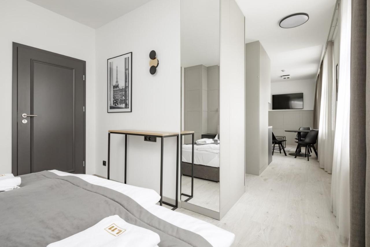 Apartamenty L11, Limanowskiego Poznań Esterno foto