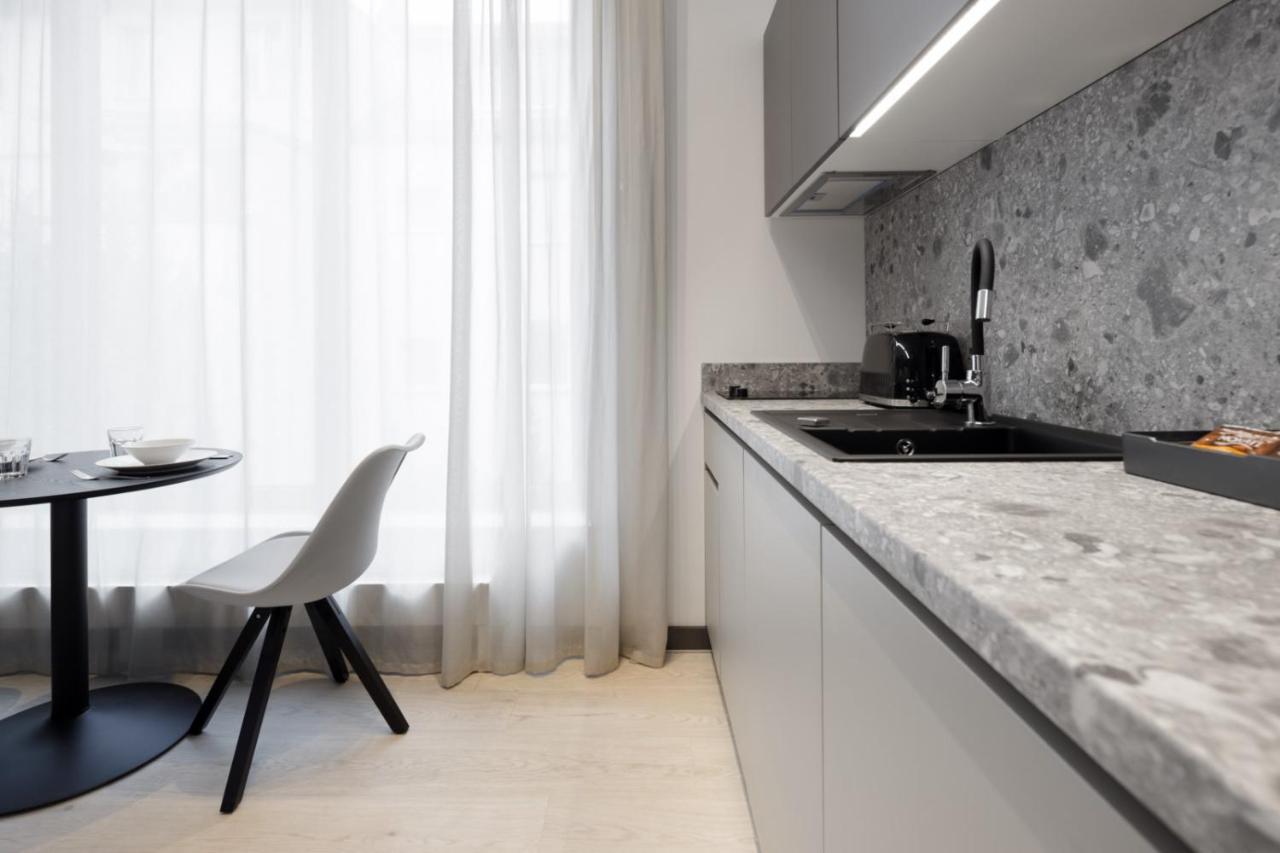 Apartamenty L11, Limanowskiego Poznań Esterno foto